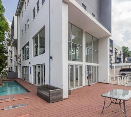Epic Lux 8-12 Apartment Johannesburg Luaran gambar