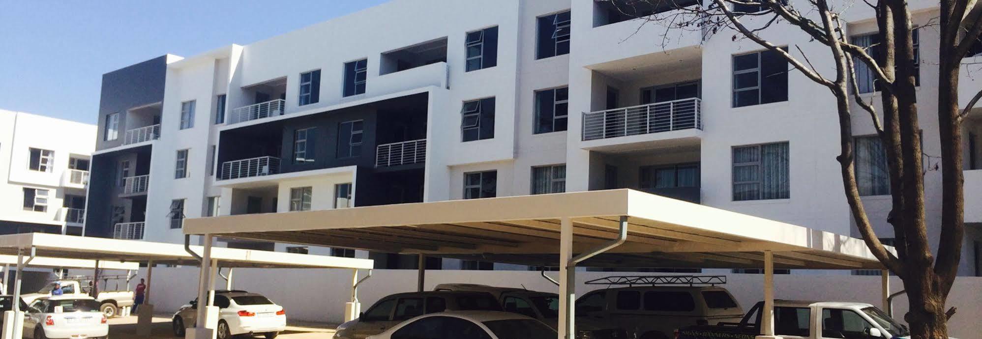 Epic Lux 8-12 Apartment Johannesburg Luaran gambar